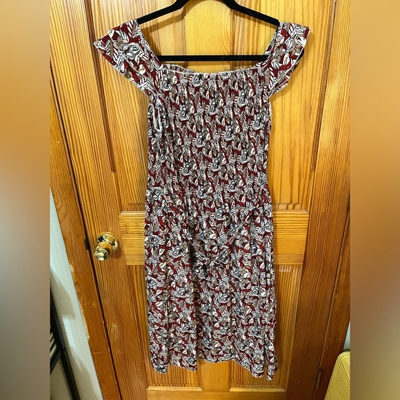 Vintage Pattern Midi Dress - Picture 8 of 8